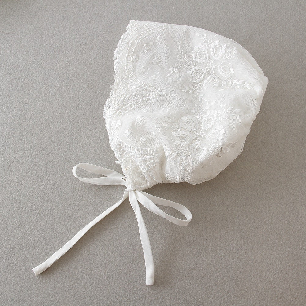 On Hand Solea Christening Dress & Hat 12-18 months