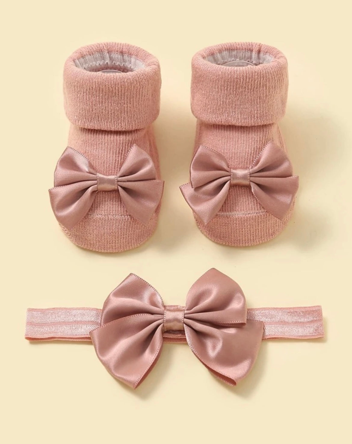 Stefa Socks & Headband