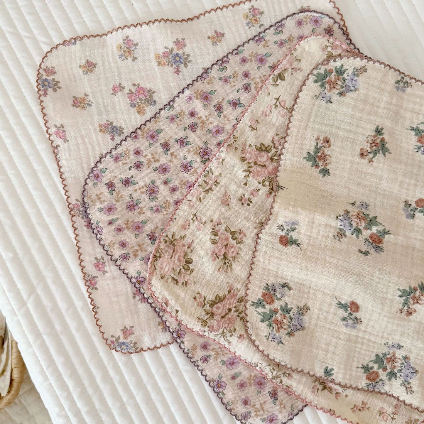 NURSERY Joyful Blooms Chiffon 4 Piece Towel (11)