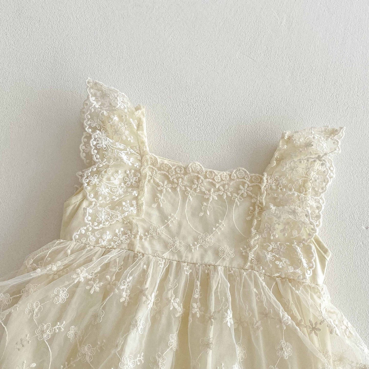 CLARITA FLUTTER ROMPER