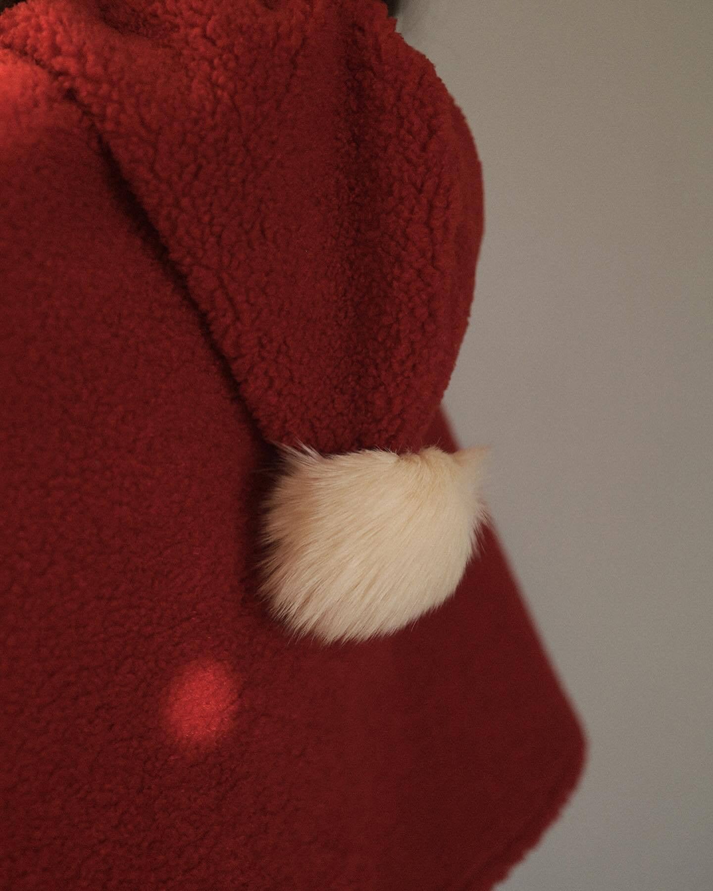 CHRISTMAS OOTD FOR PREORDER Fleece Cloak