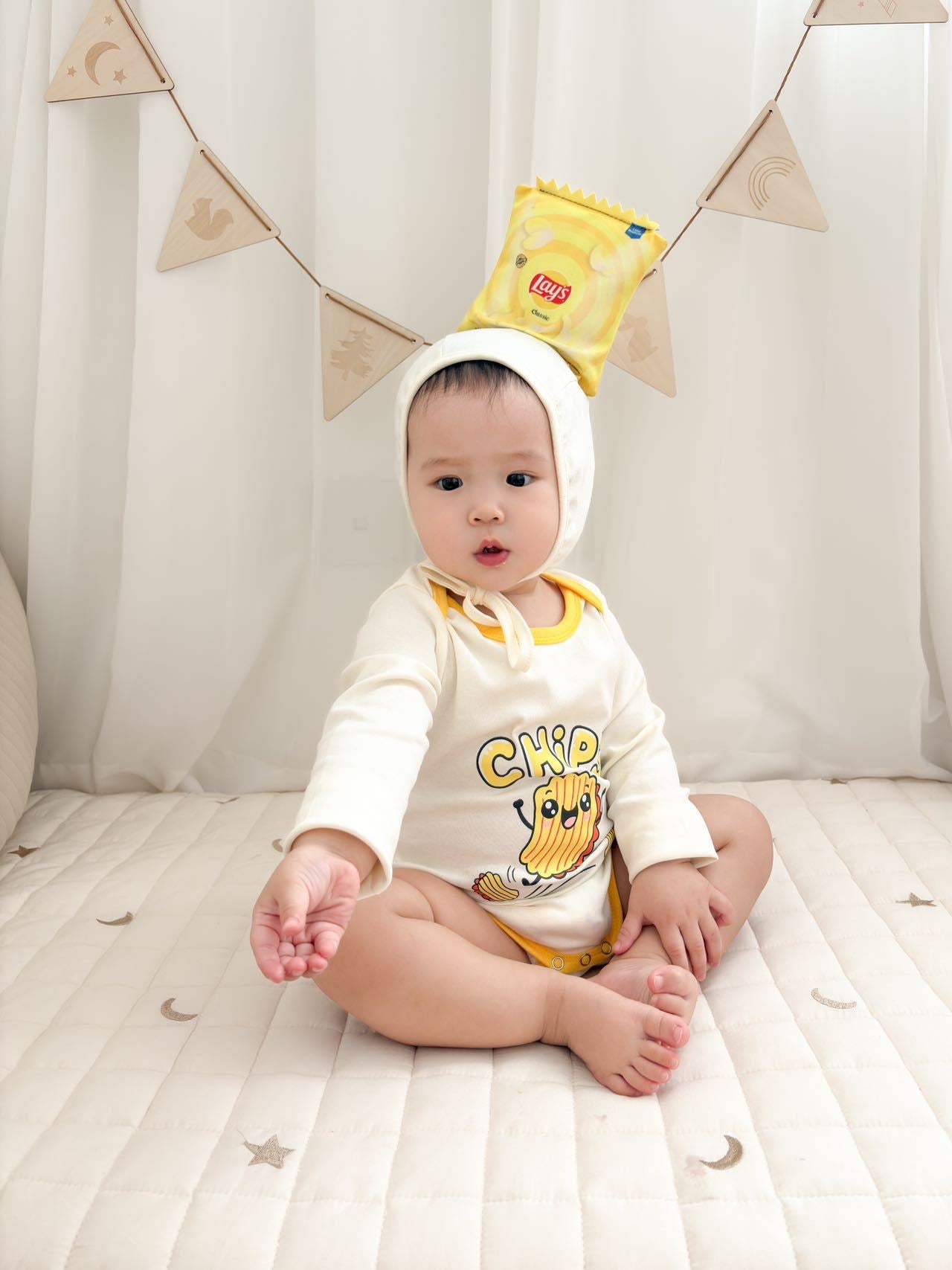 COSTUMES Chips Romper & Hat