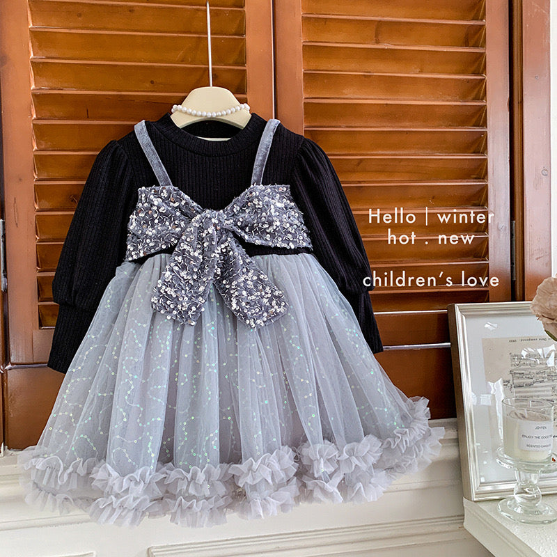 CHRISTMAS OOTD FOR PREORDER Coralie Dress & Inner Long Tee