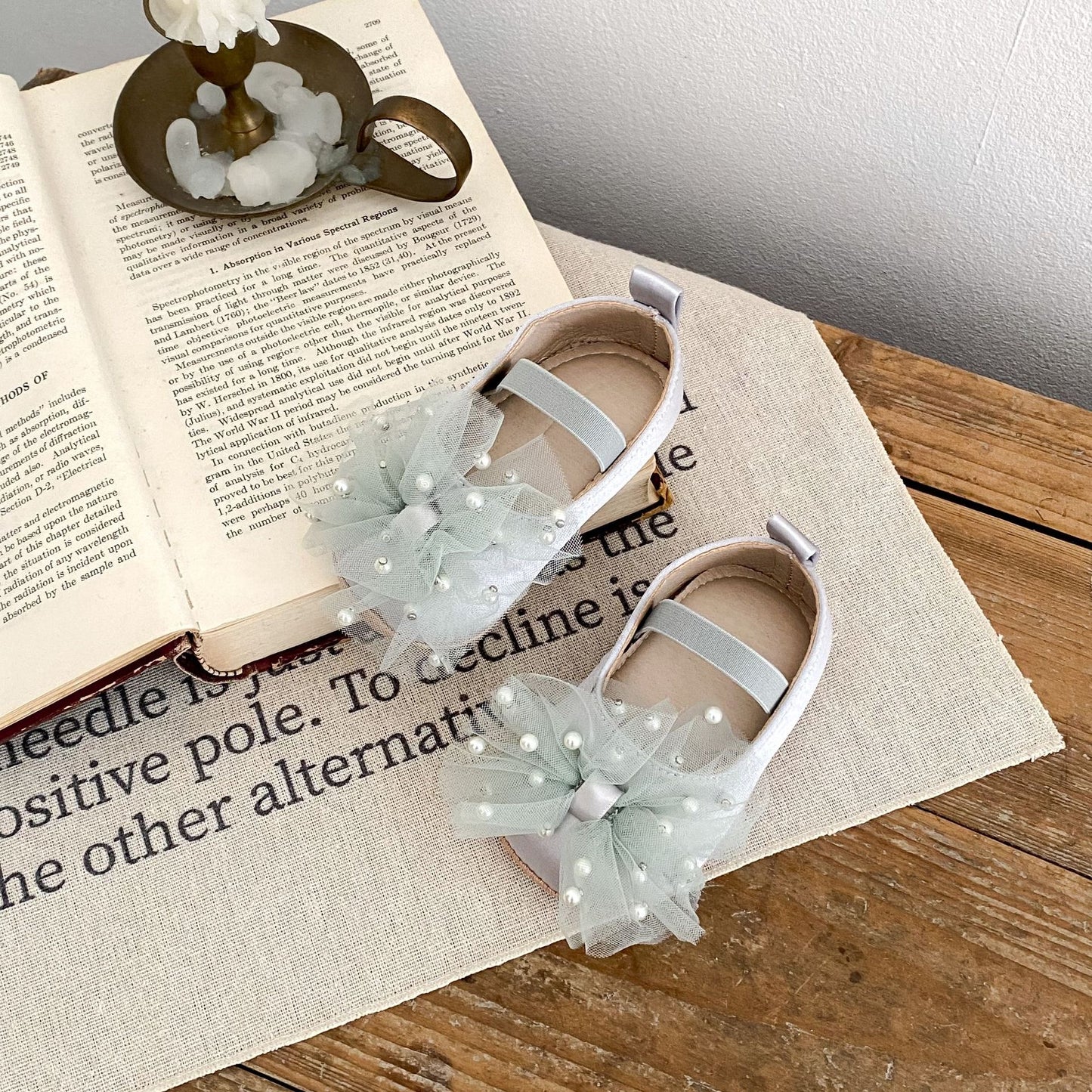 Preorder Carrie Pearly Baby Shoes