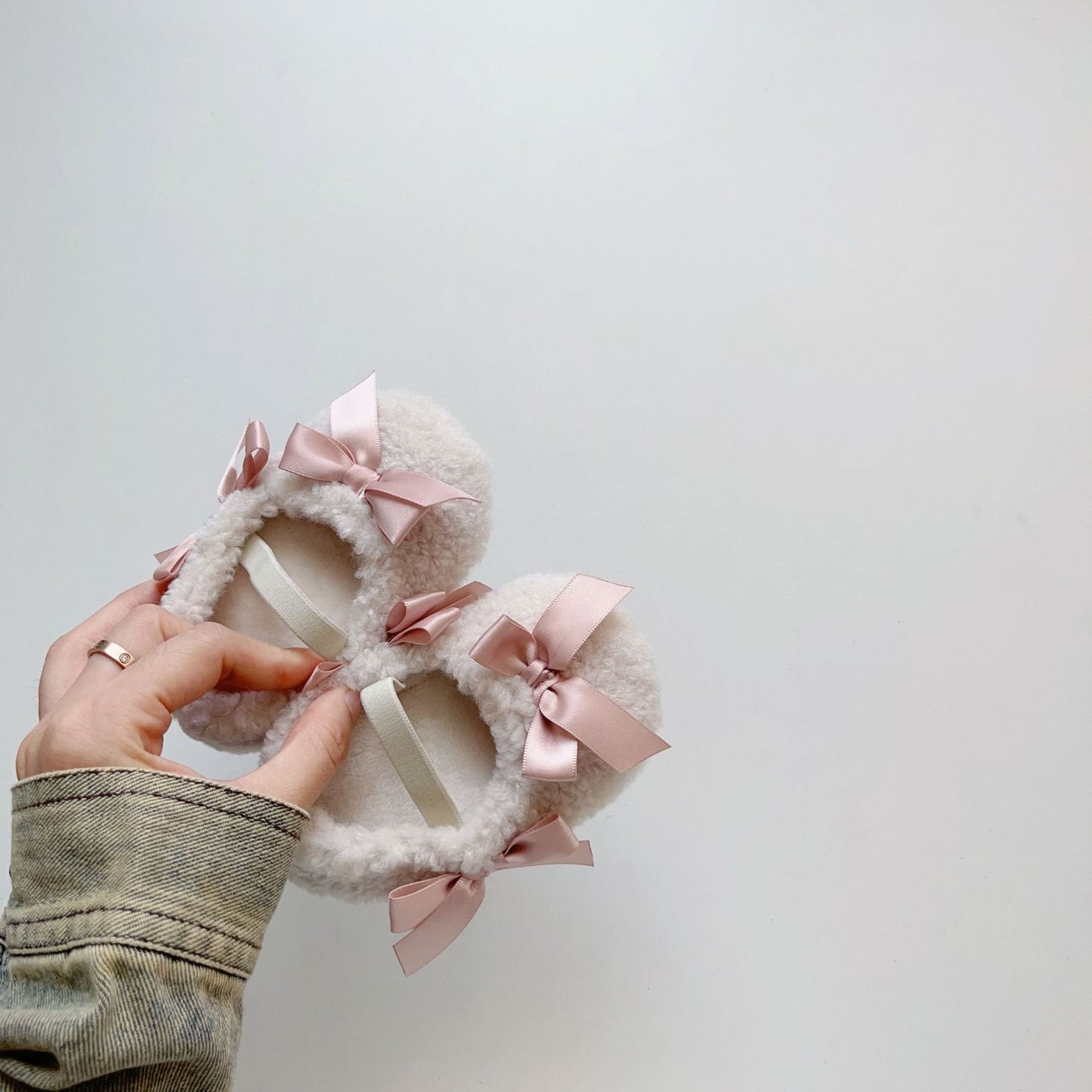 Laura Fleece Baby Shoes