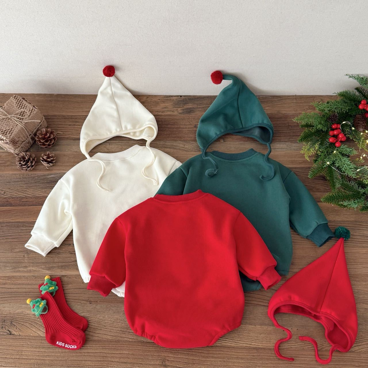 CHRISTMAS OOTD FOR PREORDER Isaiah Romper & Hat