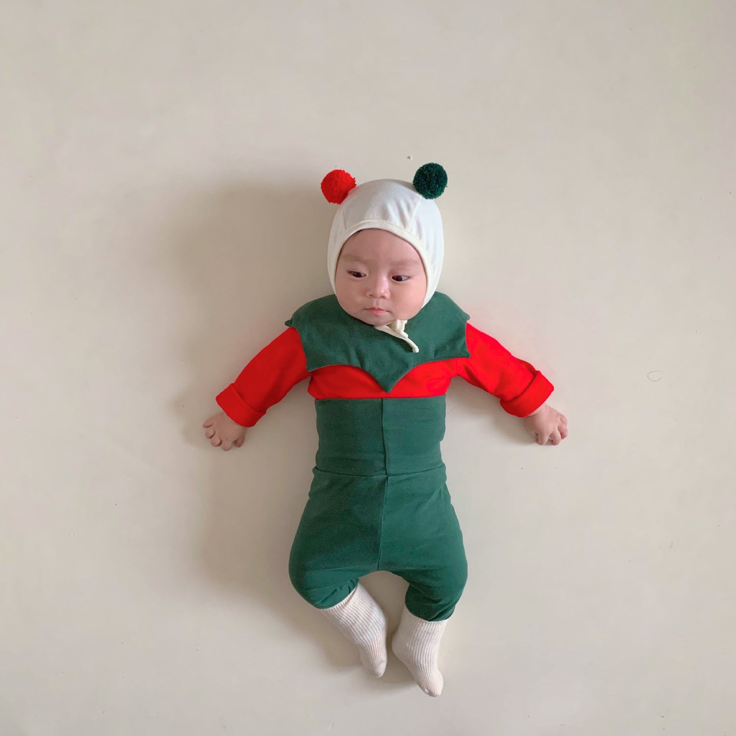 CHRISTMAS OOTD FOR PREORDER Emmanuel Pompom