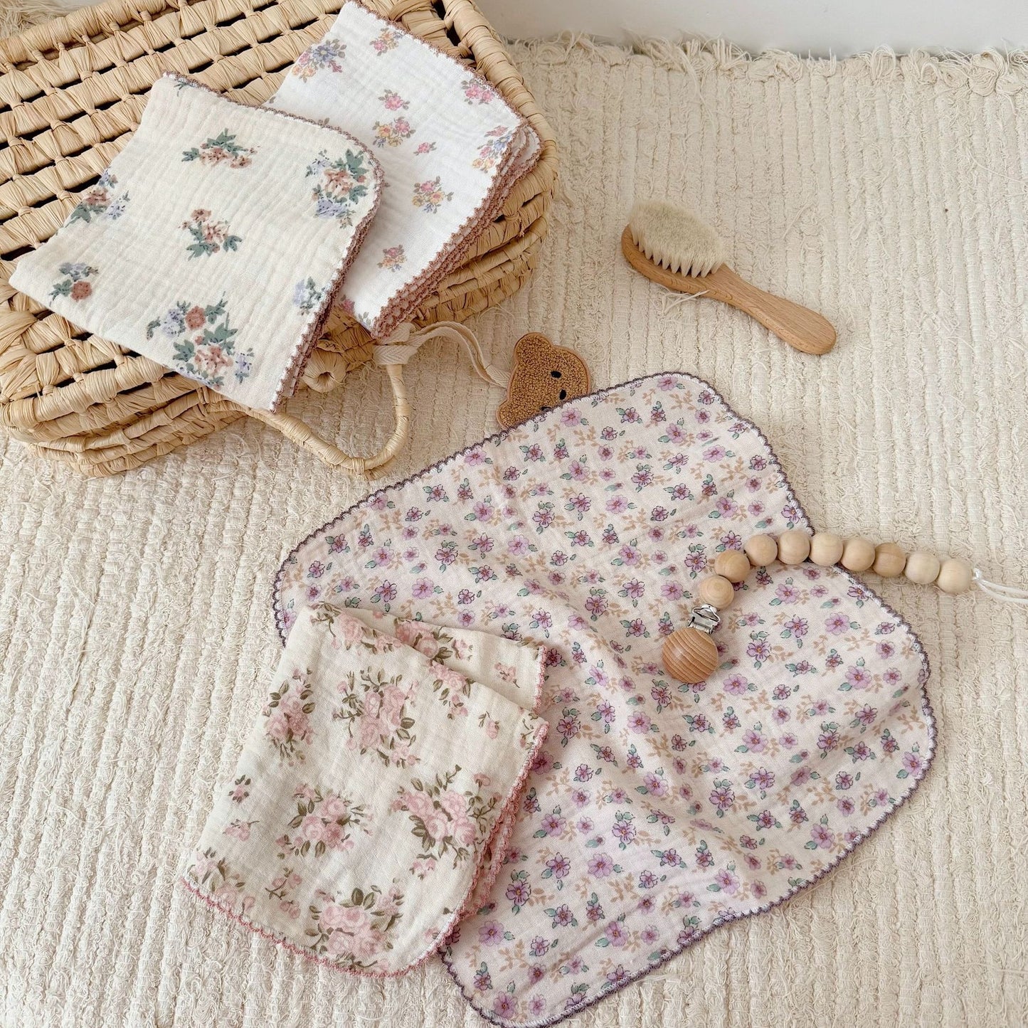 NURSERY Joyful Blooms Chiffon 4 Piece Towel (11)