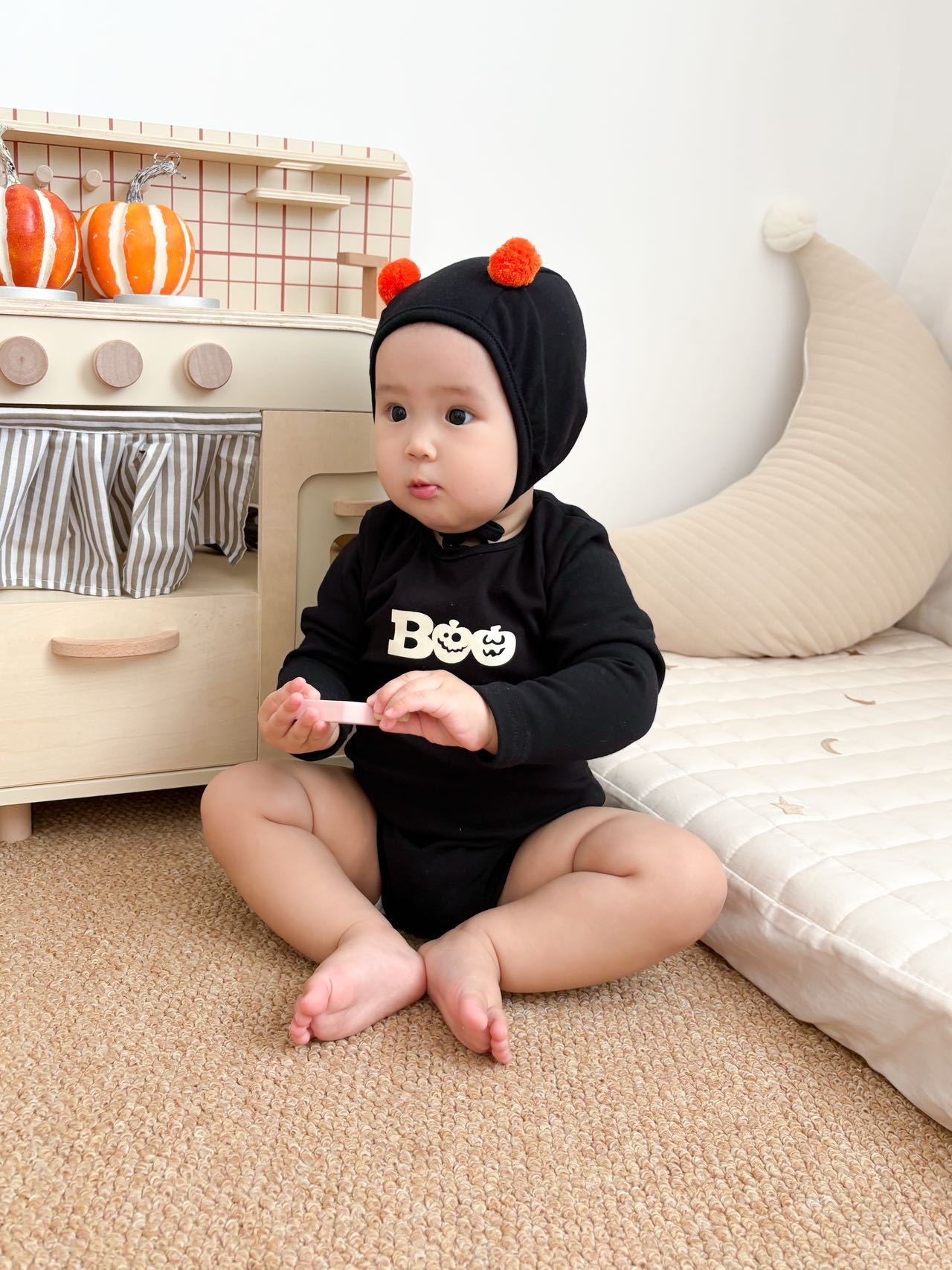 COSTUMES Halloween Boo Pompom Hat and Romper
