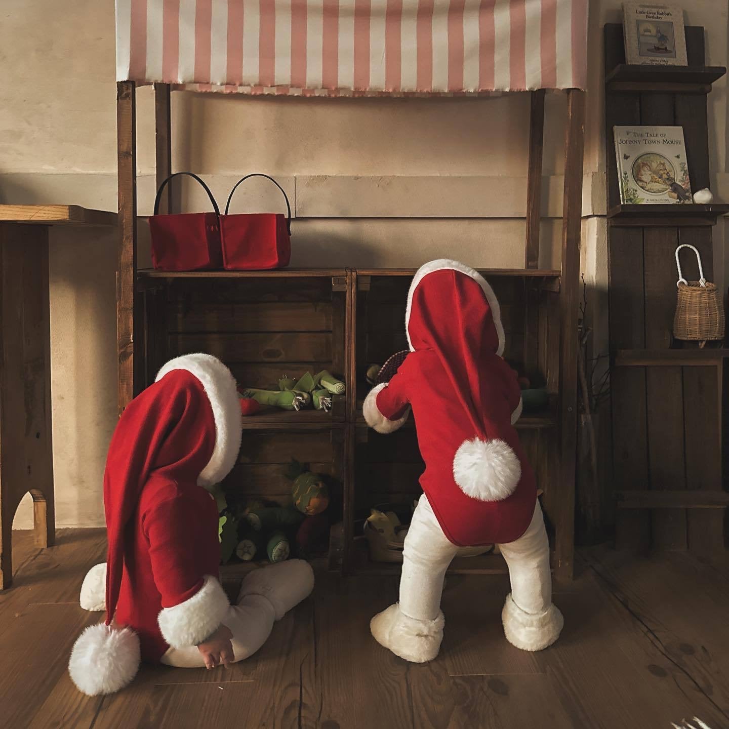 CHRISTMAS OOTD FOR PREORDER Herald Santa Romper & Hat