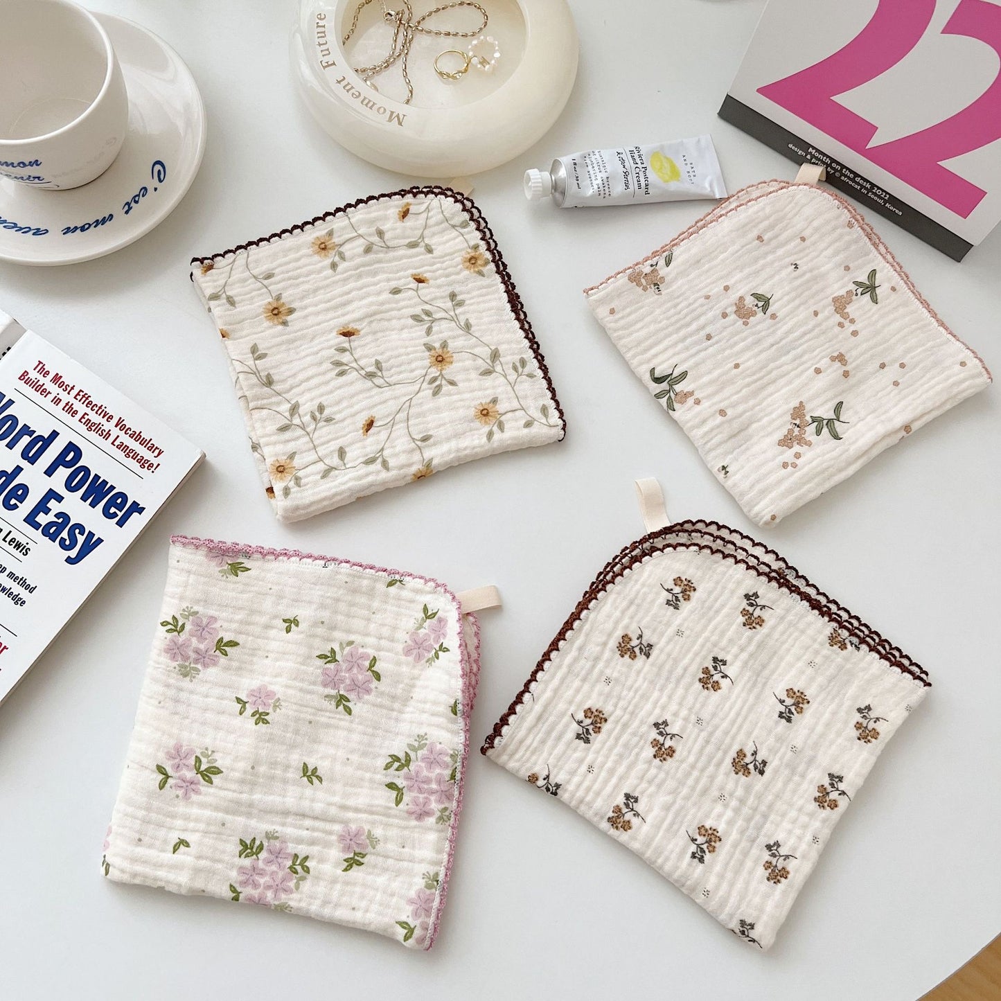 NURSERY Joyful Blooms Chiffon 4 Piece Towel (4)