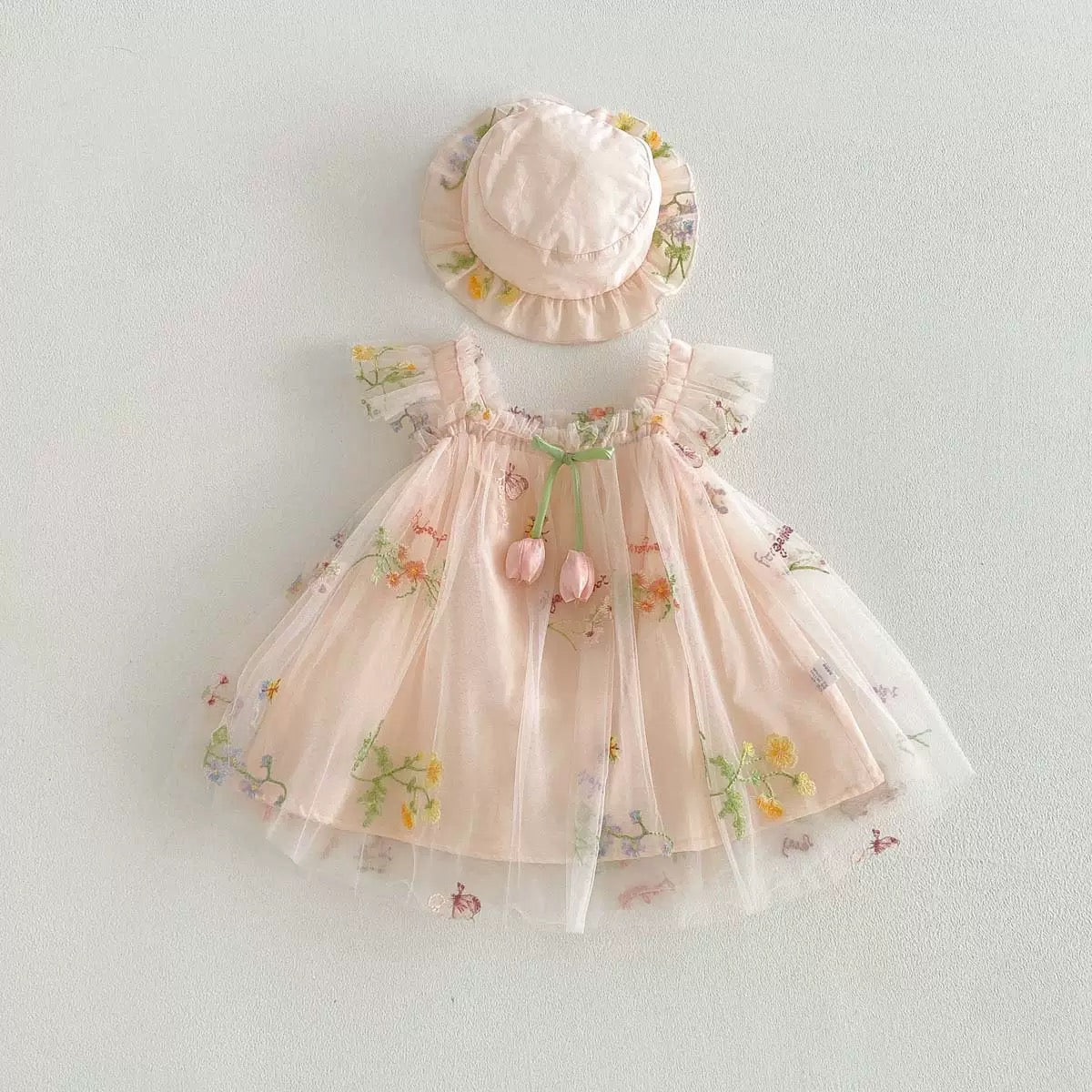 On Hand Parfait Flutter Dress & Hat