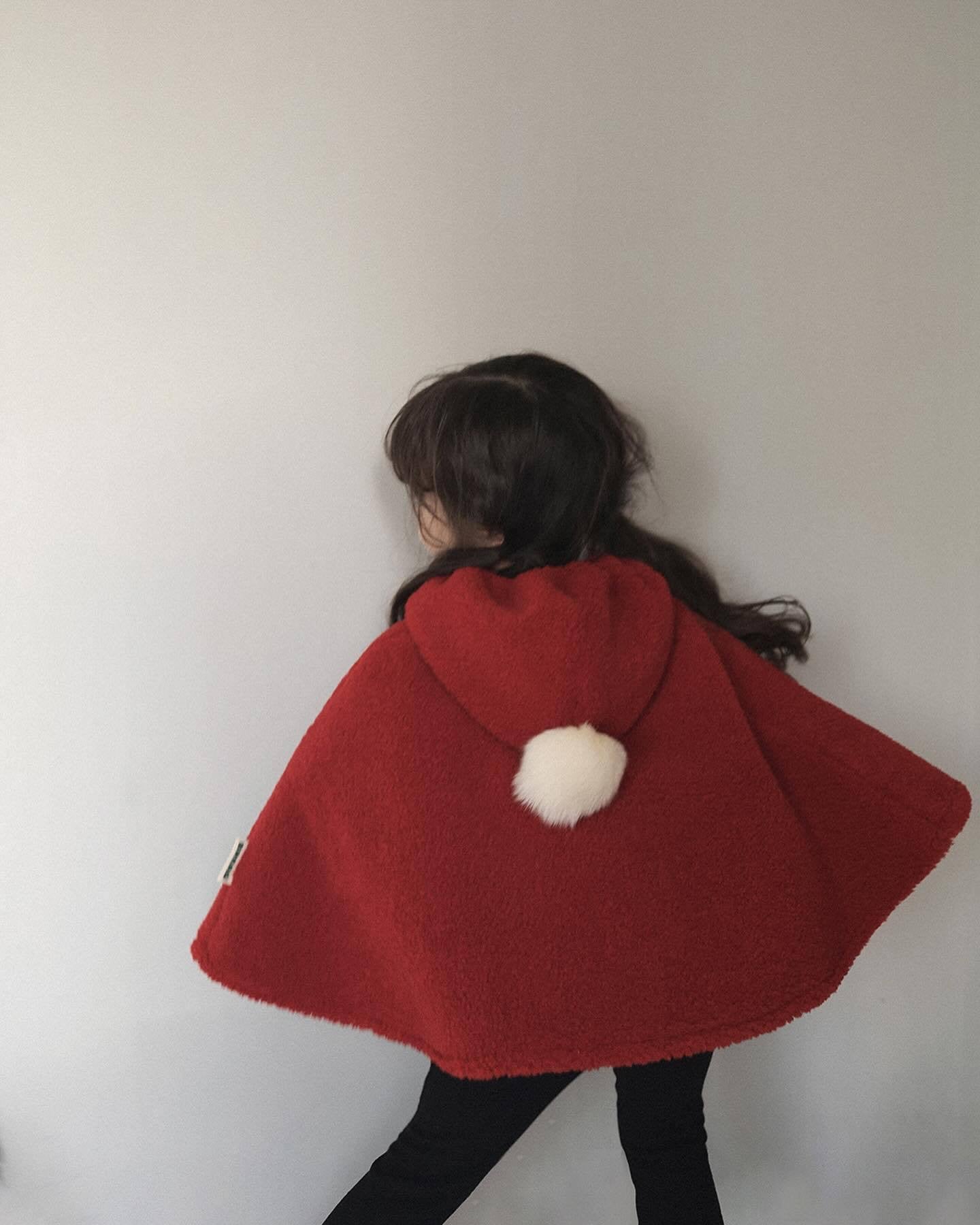 CHRISTMAS OOTD FOR PREORDER Fleece Cloak