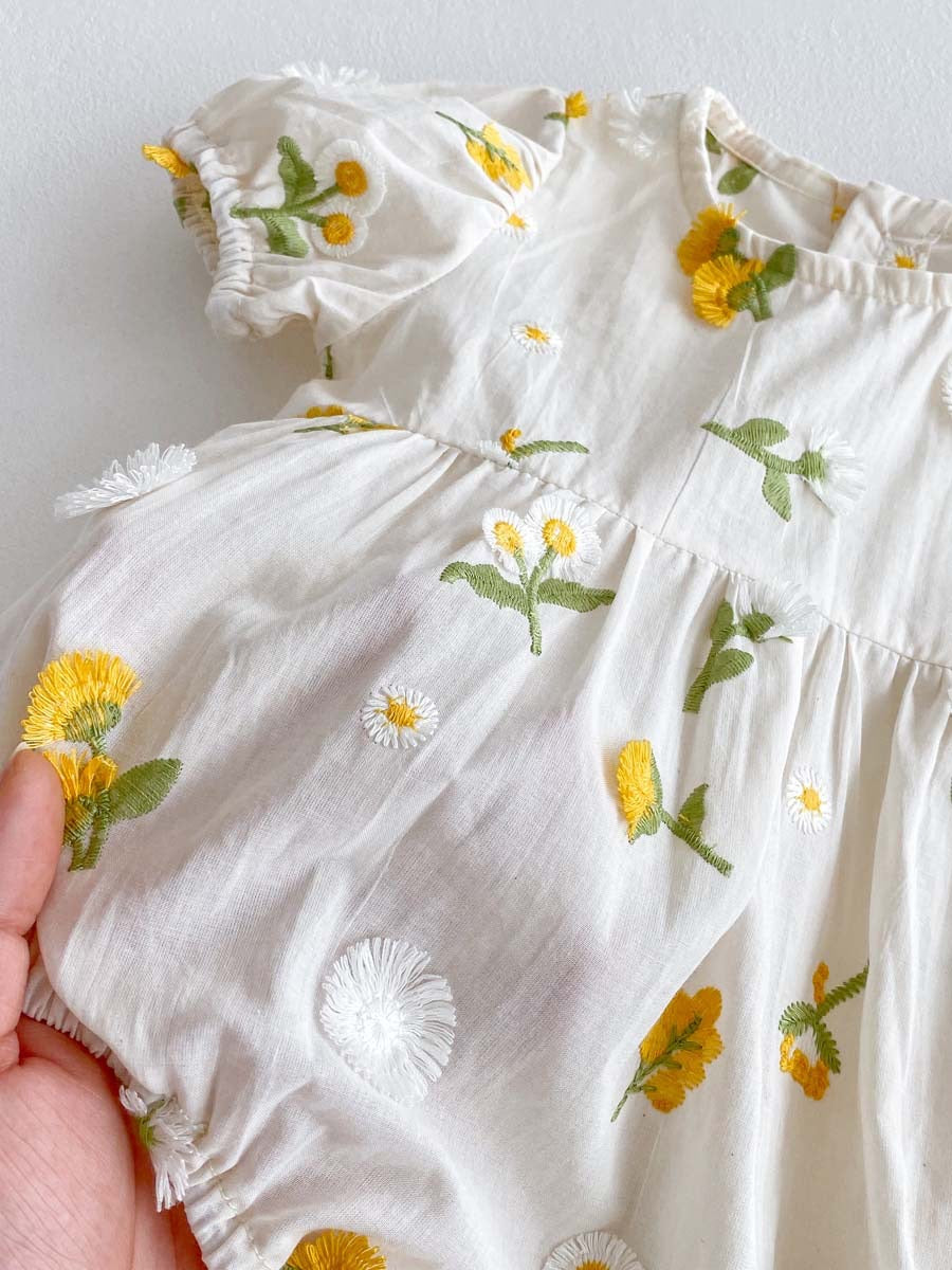 On Hand Miley Daisy Romper in 6-12 months