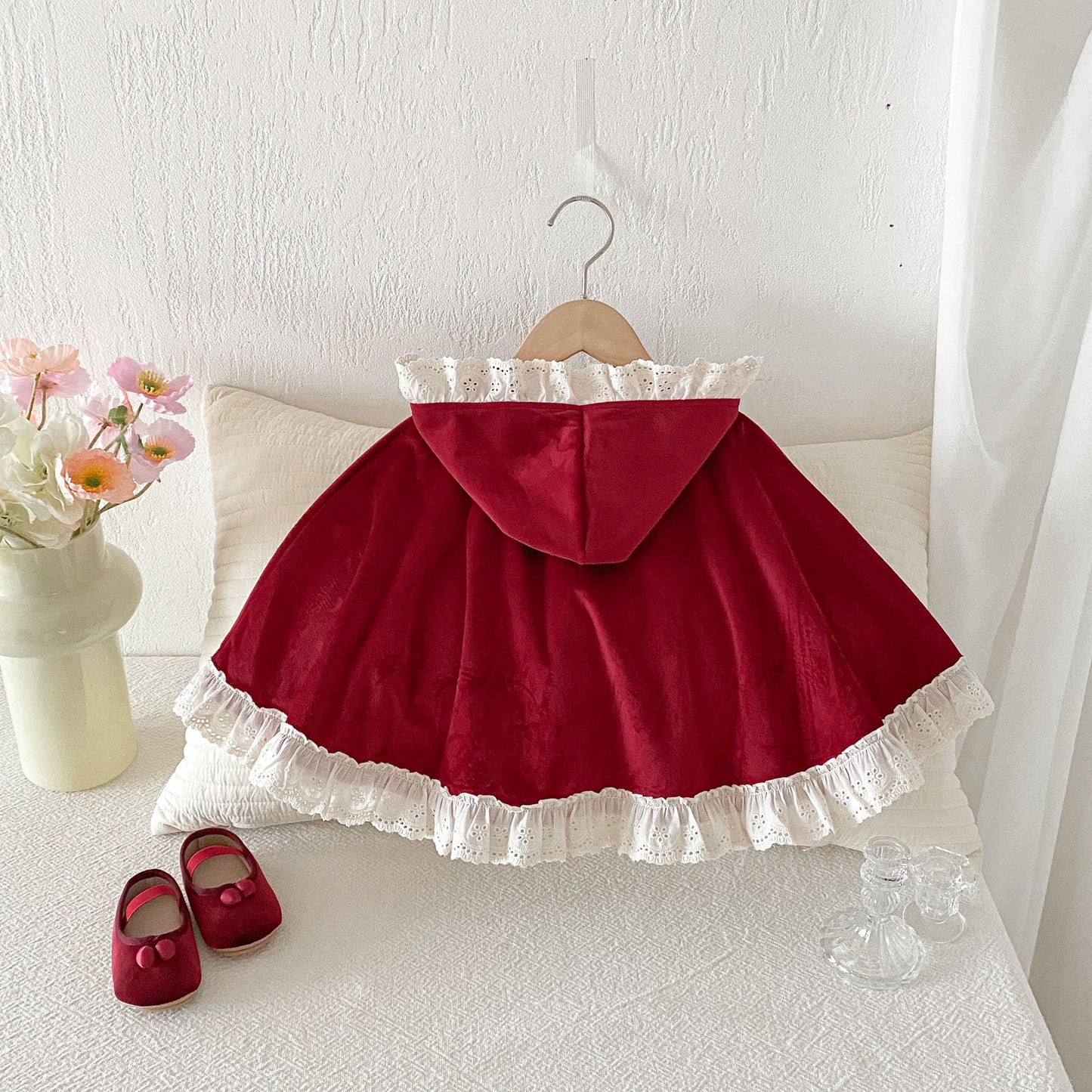 CHRISTMAS OOTD FOR PREORDER Daria Velvet Cloak