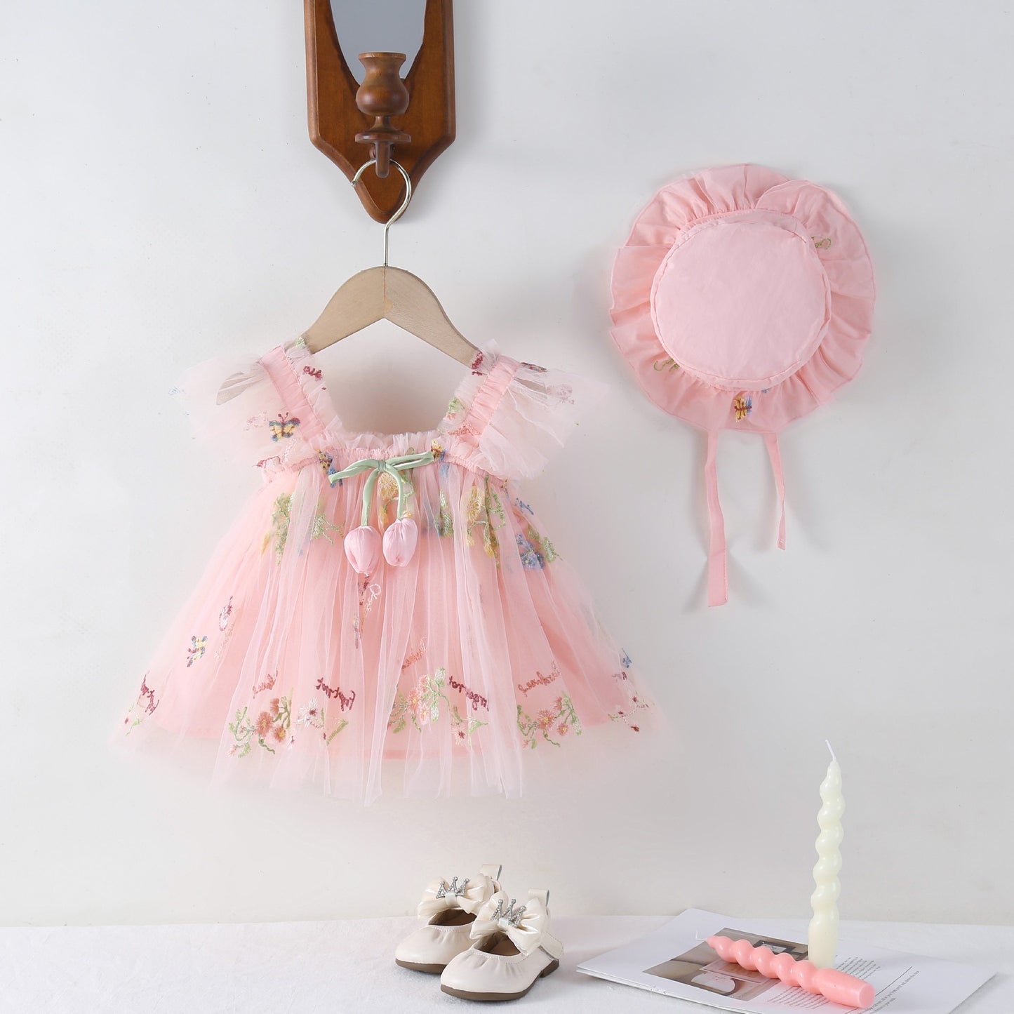On Hand Parfait Flutter Tulip Dress & Hat
