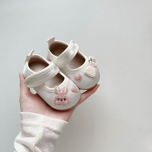 On Hand Emery Baby Shoes in 12 cm